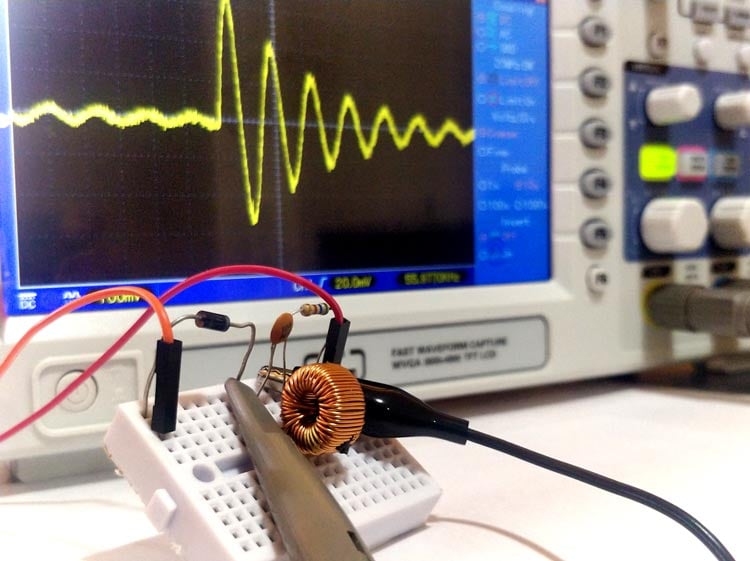 How to measure value of Inductor or Capacitor using Oscilloscope – Resonant Frequency Method How to measure value of Inductor or Capacitor using Oscilloscope – Resonant Frequency Method
