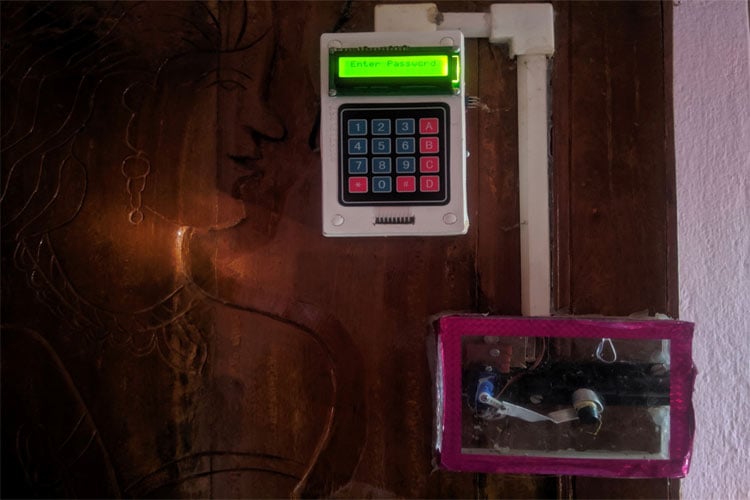 Password based Digital Keypad Security Door Lock using Arduino Password based Digital Keypad Security Door Lock using Arduino