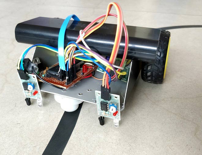 Line Follower Robot using PIC Microcontroller Line Follower Robot using PIC Microcontroller